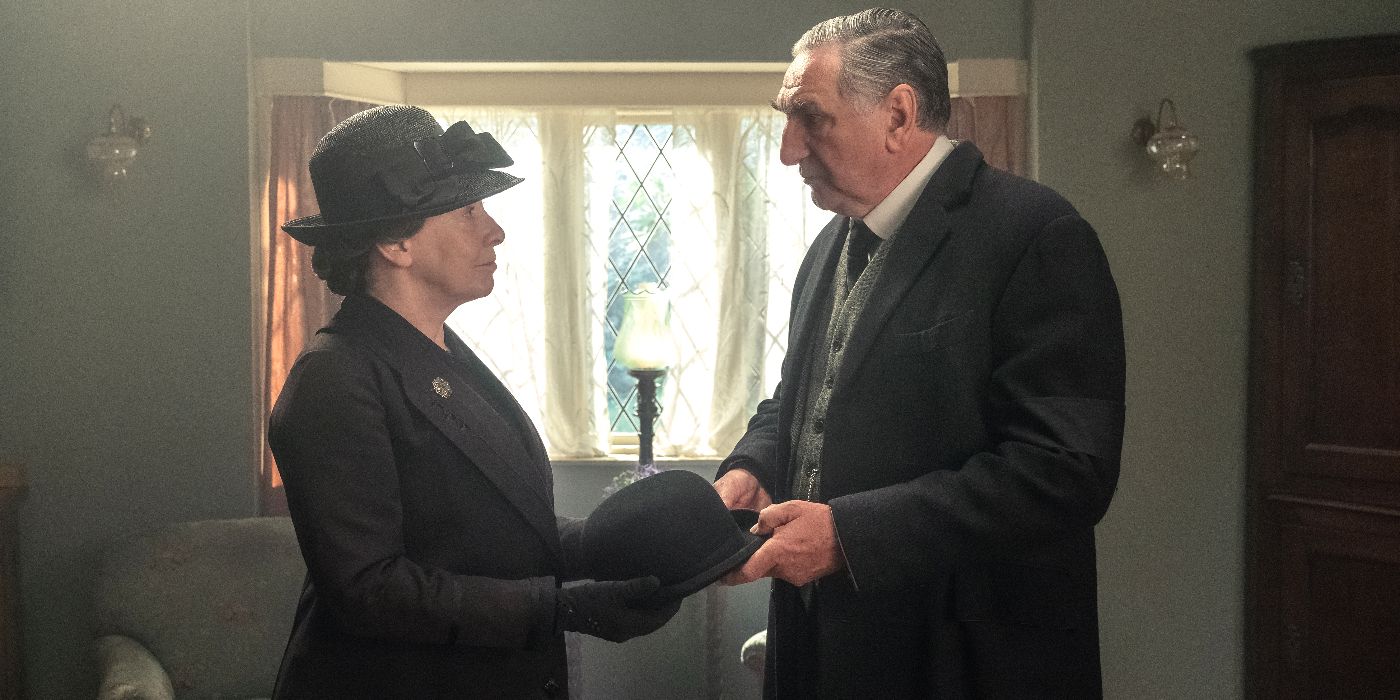 Carson handing off his hat in Downton Abbey: A New Era.