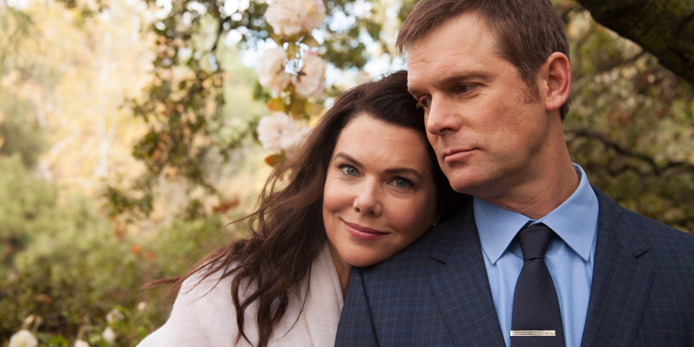 Lauren Graham and Peter Krause in Parenthood