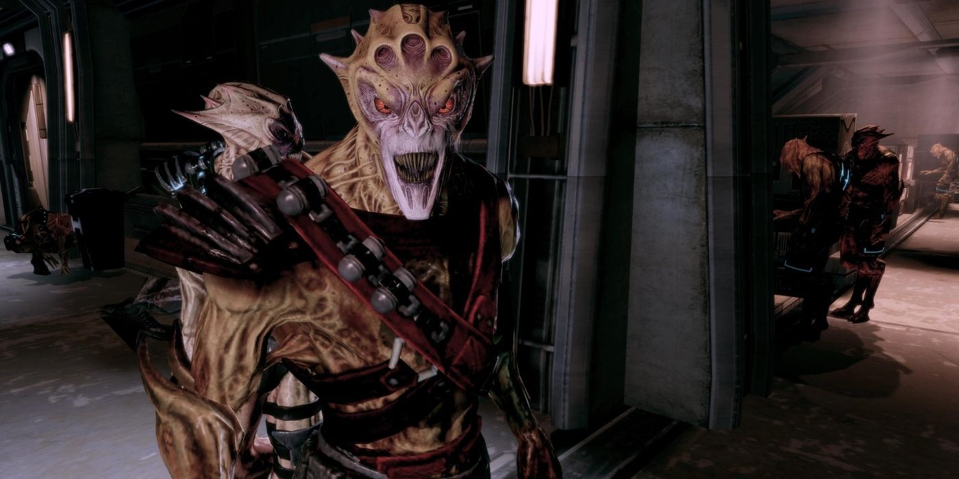 A Vorcha looking at the camera in Mass Effect.
