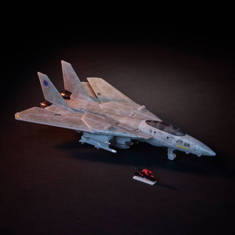 Top Gun Maverick Toy Turns Tom Cruise's Jet Into a Transformer