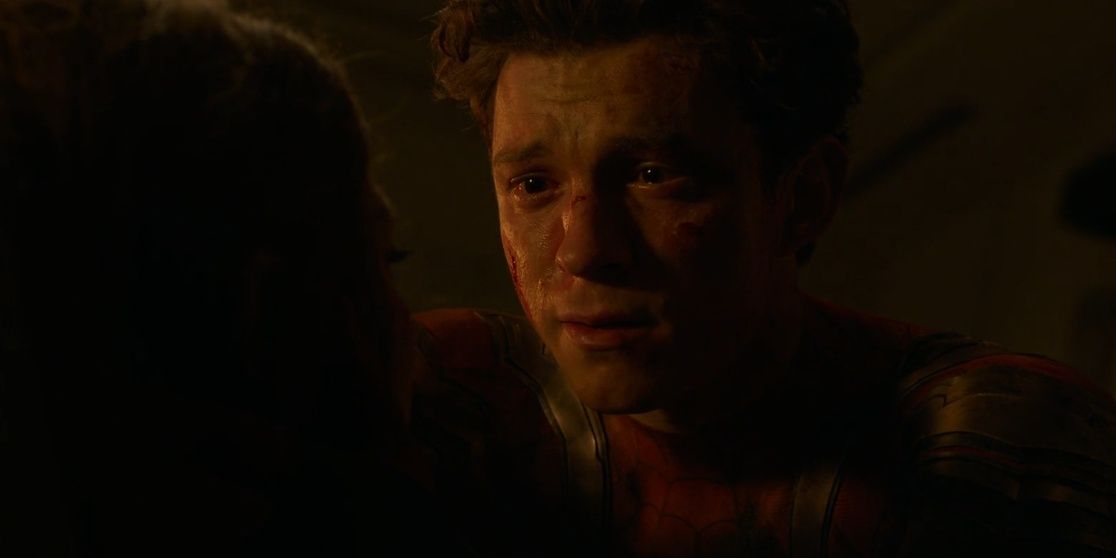 Peter Parker crying over Aunt May&rsquo;s body in Spider-Man No Way Home