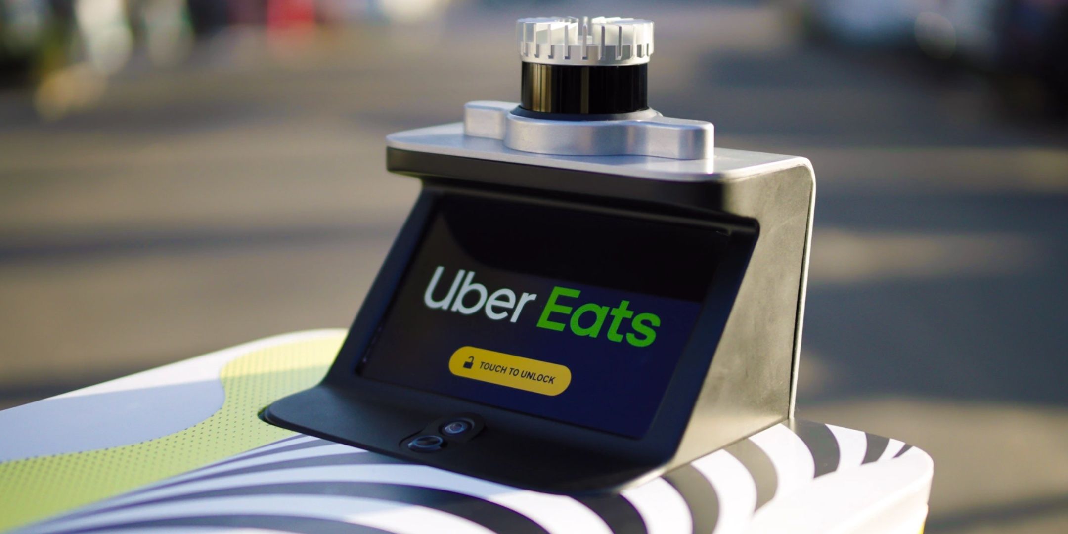 Uber Eats Is Now Using Robots To Deliver Food