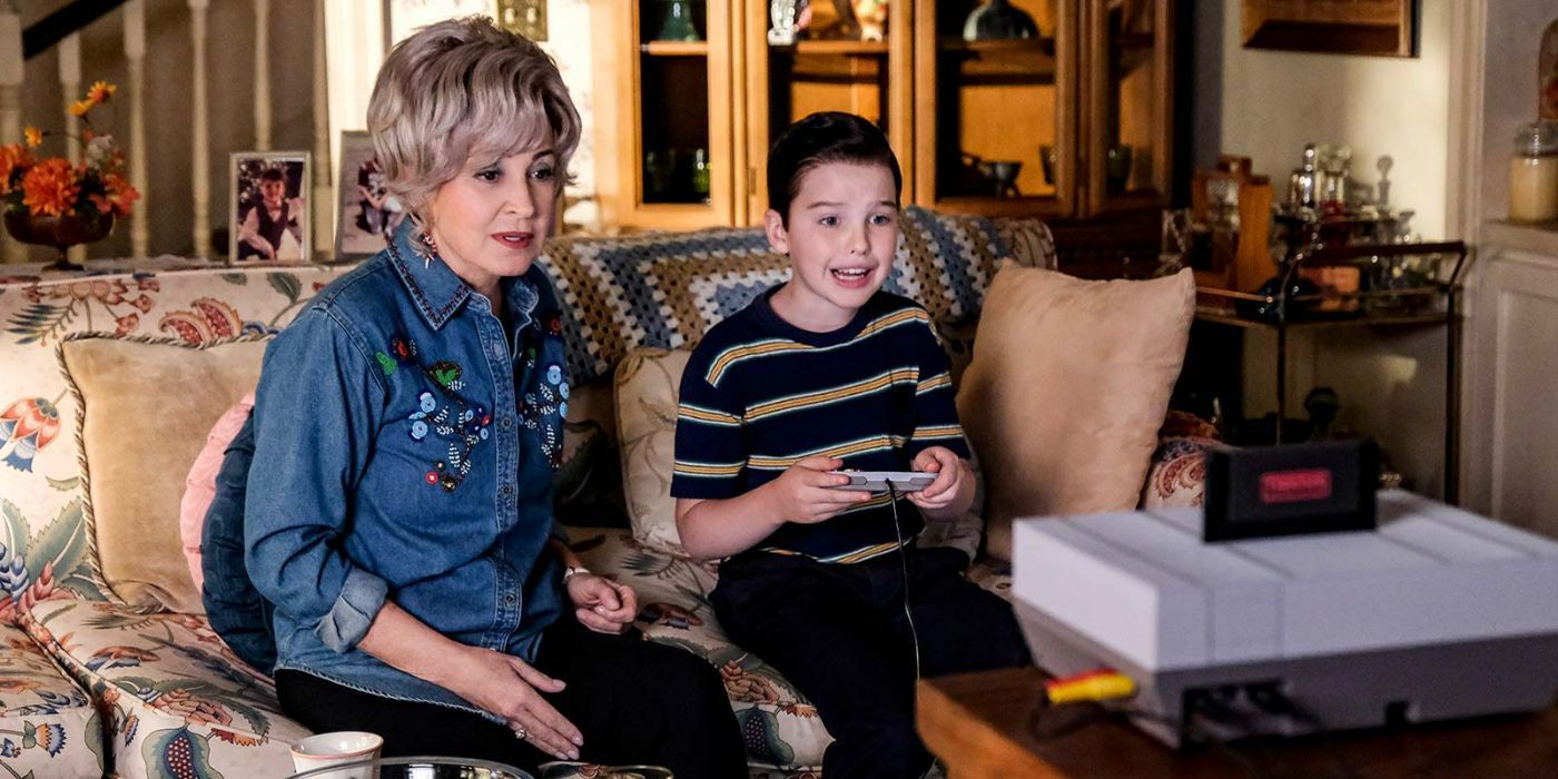 Sheldon playing video games with Meemaw in Young Sheldon