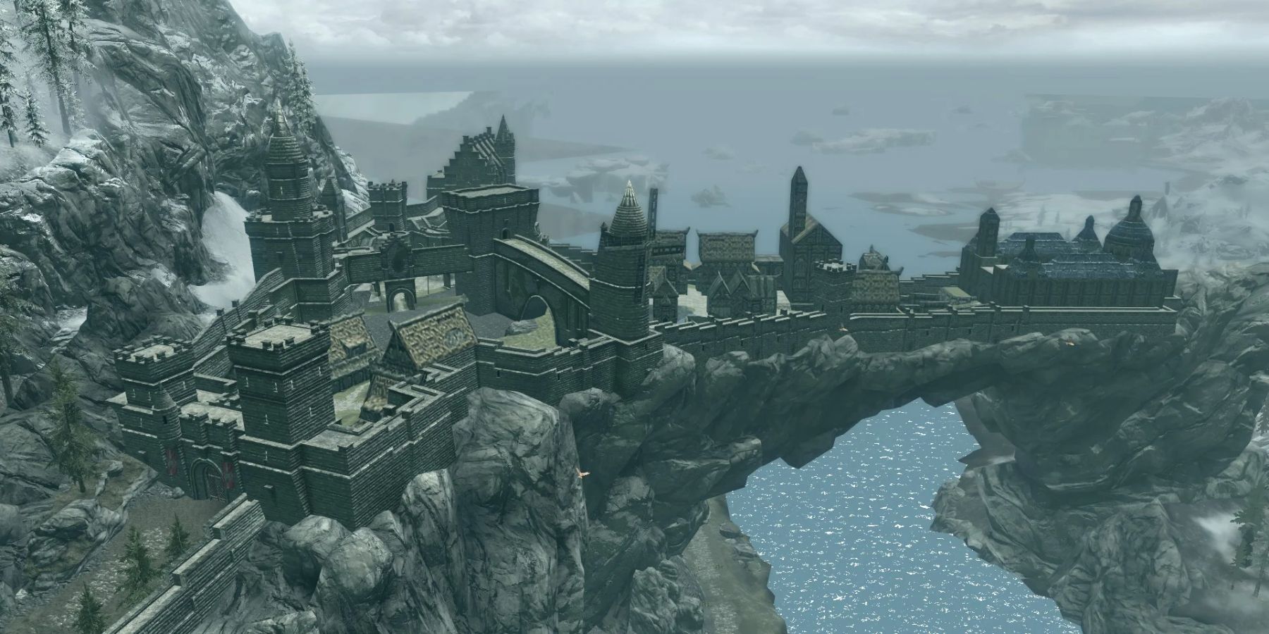 Pelagius' madness began to manifest while he sat on the throne of Solitude before becoming Emperor of Tamriel
