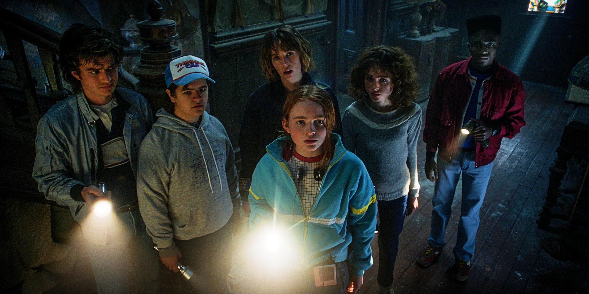 Steve, Dustin, Max, Robin, Nancy and Lucas explore old house in Stranger Things Season 4