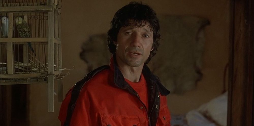 Lyle Swann (Fred Ward) in Timerider: The Adventure of Lyle Swann