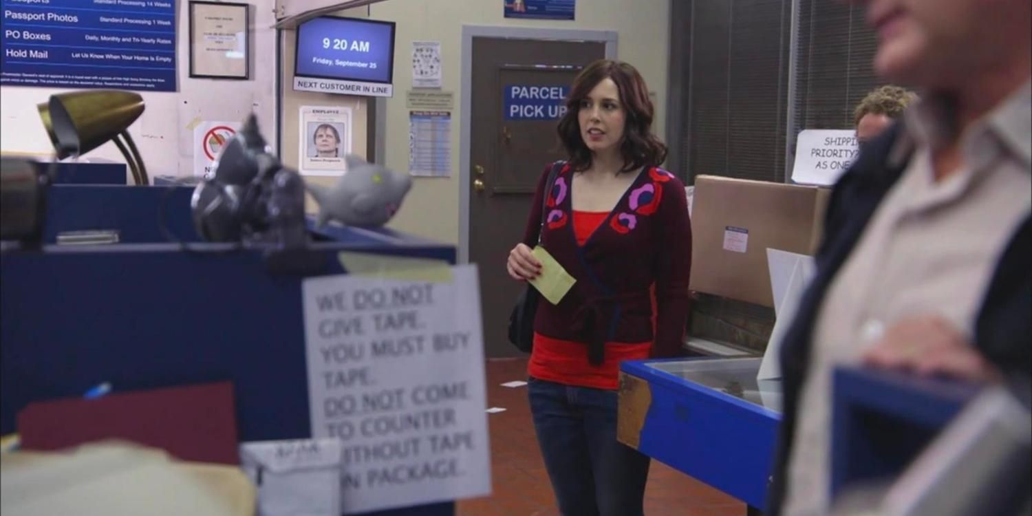 Vanessa Bayer at the post office in Portlandia