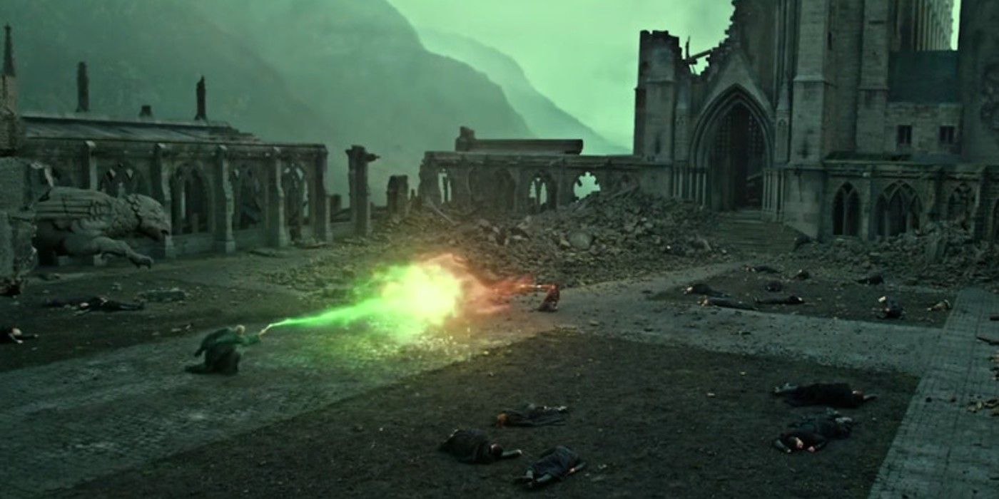 Voldemort and Harry duel