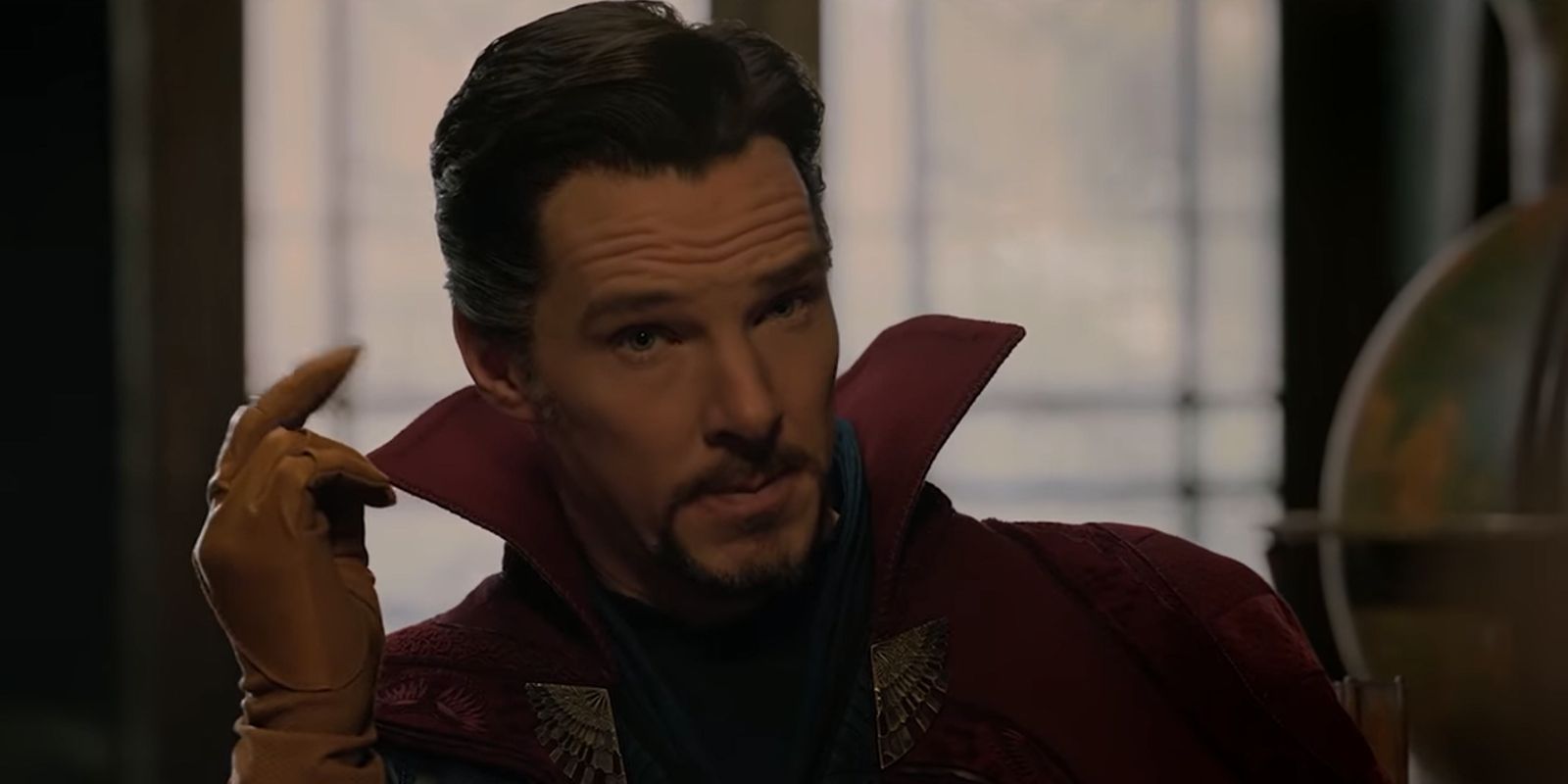 benedict cumberbatch as Doctor Strange in thor Ragnarok