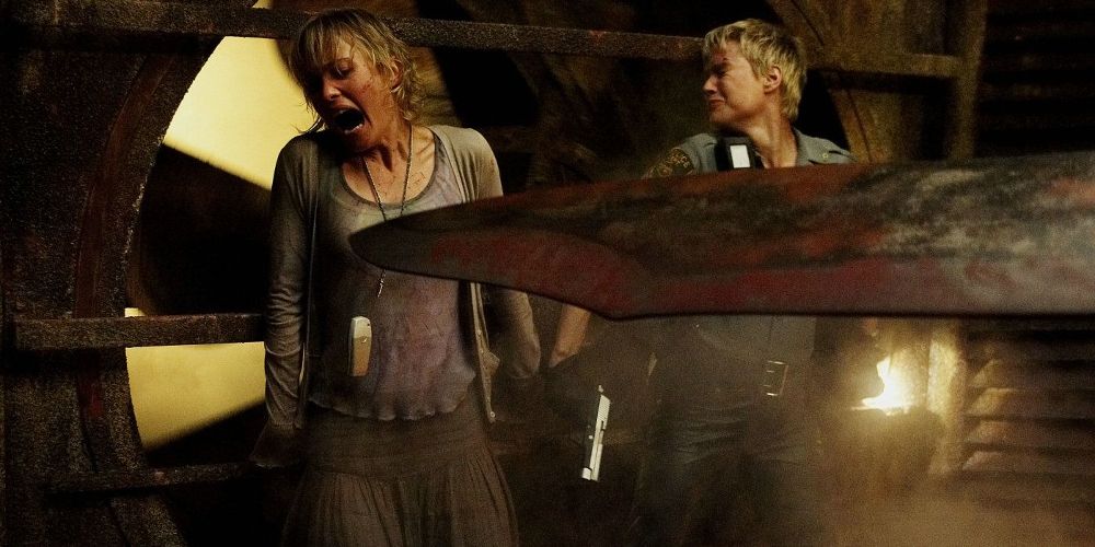 Radha Mitchell screaming in Silent Hill