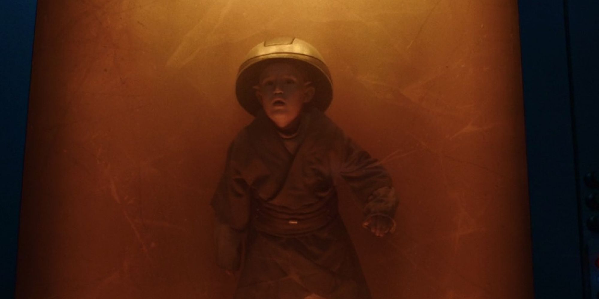 A Jedi Youngling is trapped in Obi-Wan Kenobi.