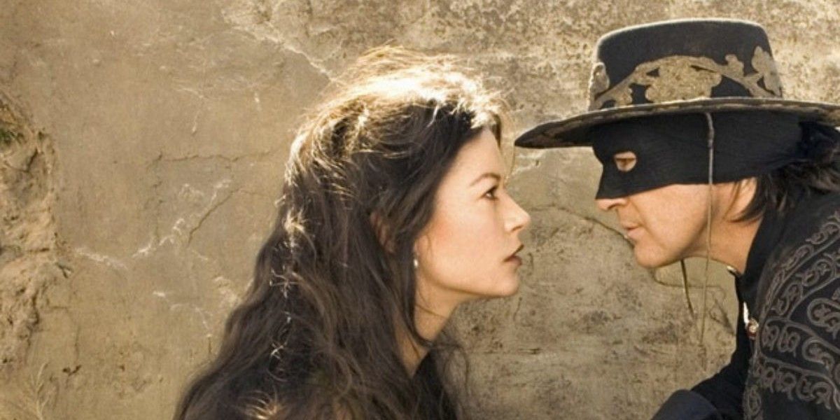 Antonio Banderas and Catherine Zeta Jones in The Legend of Zorro