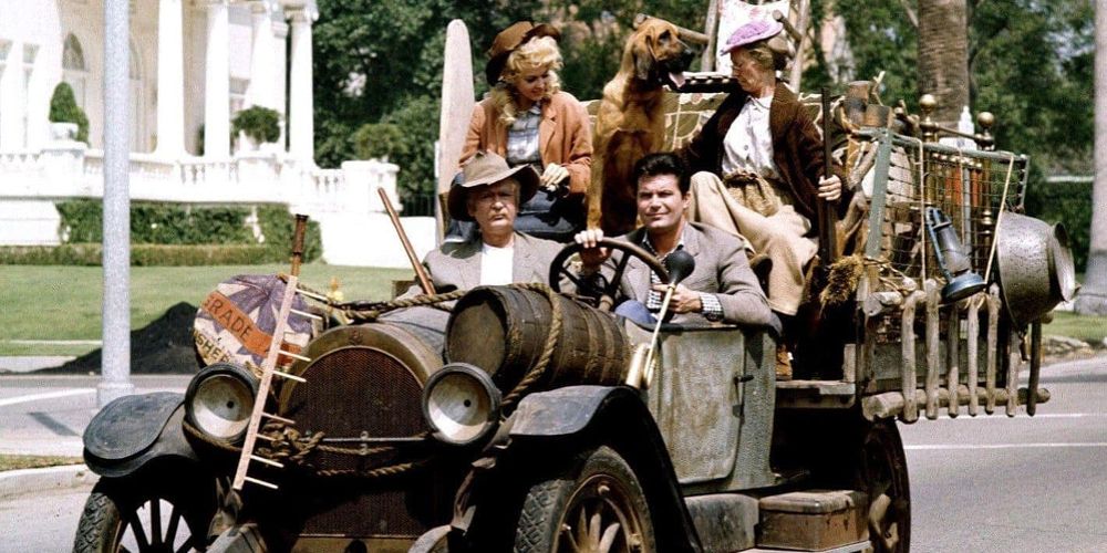 The Clampetts drive through Beverly Hills in The Beverly Hillbillies