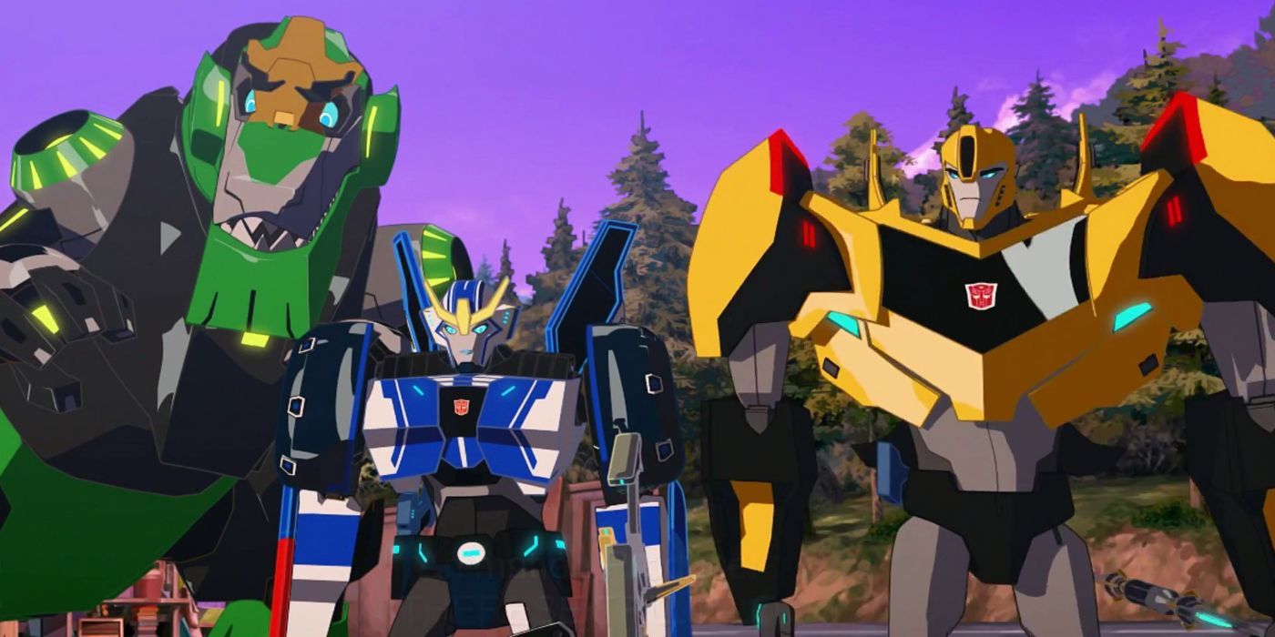 Bumblebee, Grimlock, and Strongarm Face Forward