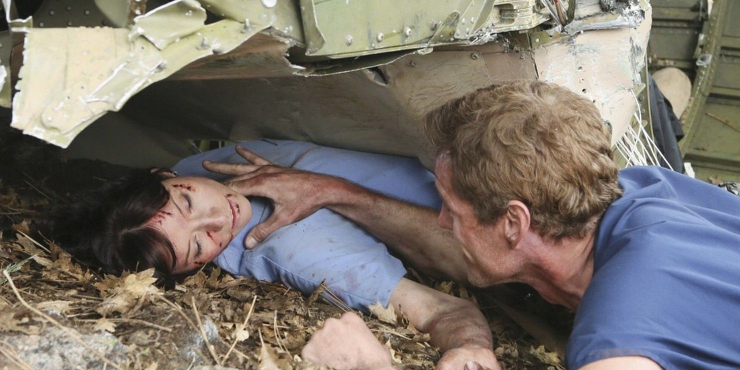 Chyler Leigh and Eric Dane in Greys Anatomy season 8 plane crash