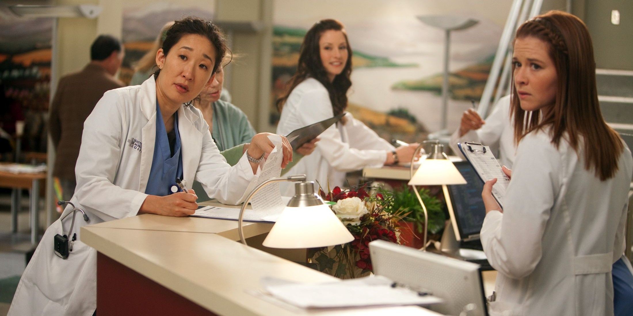 Cristina and April looking concerned at the nurse&rsquo;s station