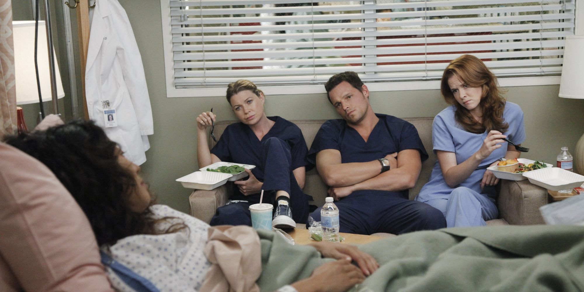 Cristina in hospital room with Meredith Alex and April on Greys Anatomy