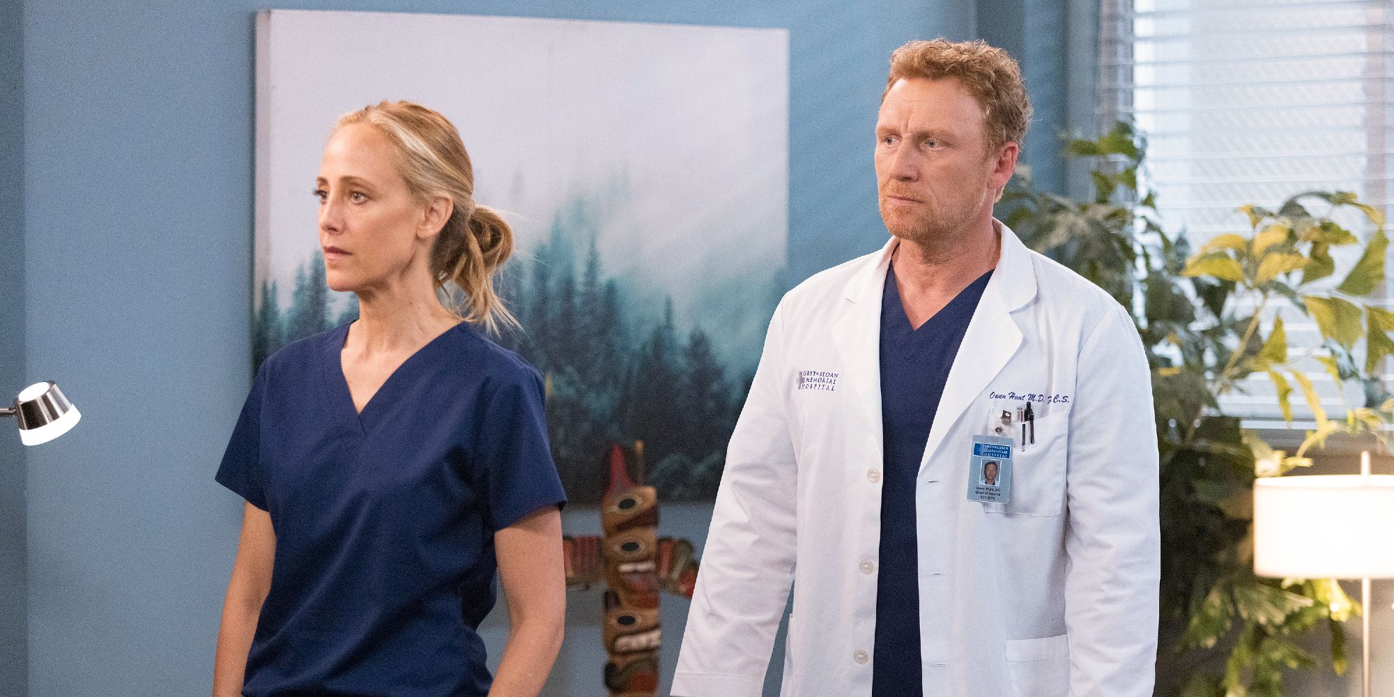 Grey's Anatomy Kim Raver as Teddy Altman and Kevin McKidd as Owen Hunt looking worried