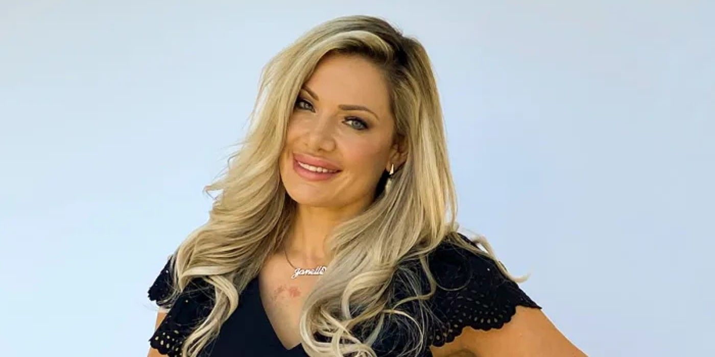 Janelle Pierzina smiling for a promo image for Big Brother
