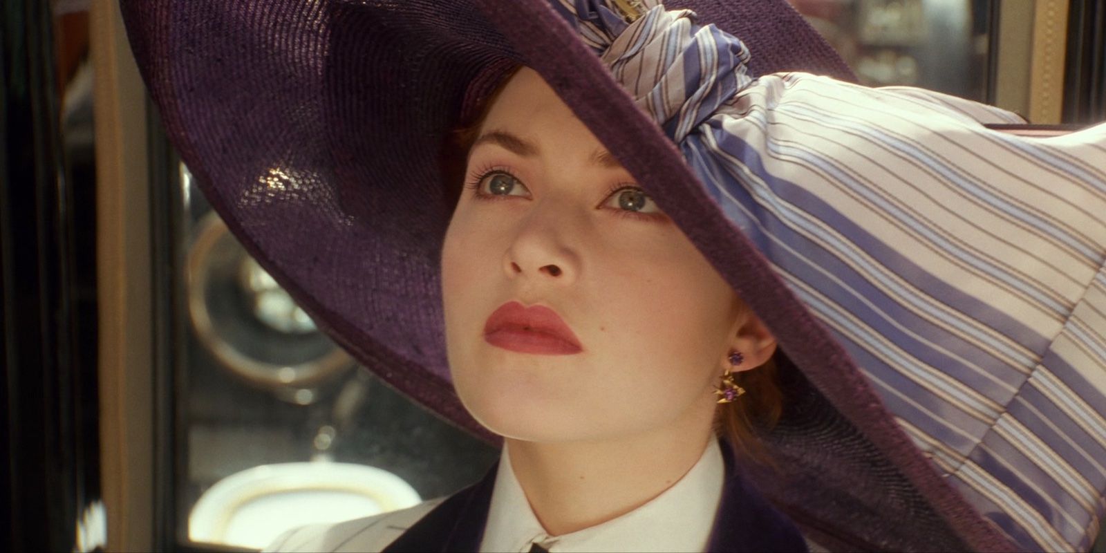 An image of Rose in Titanic