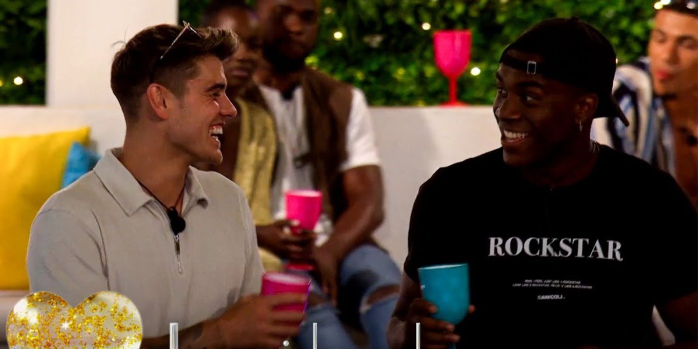 Luke T and Luke M laughing together in Love Island