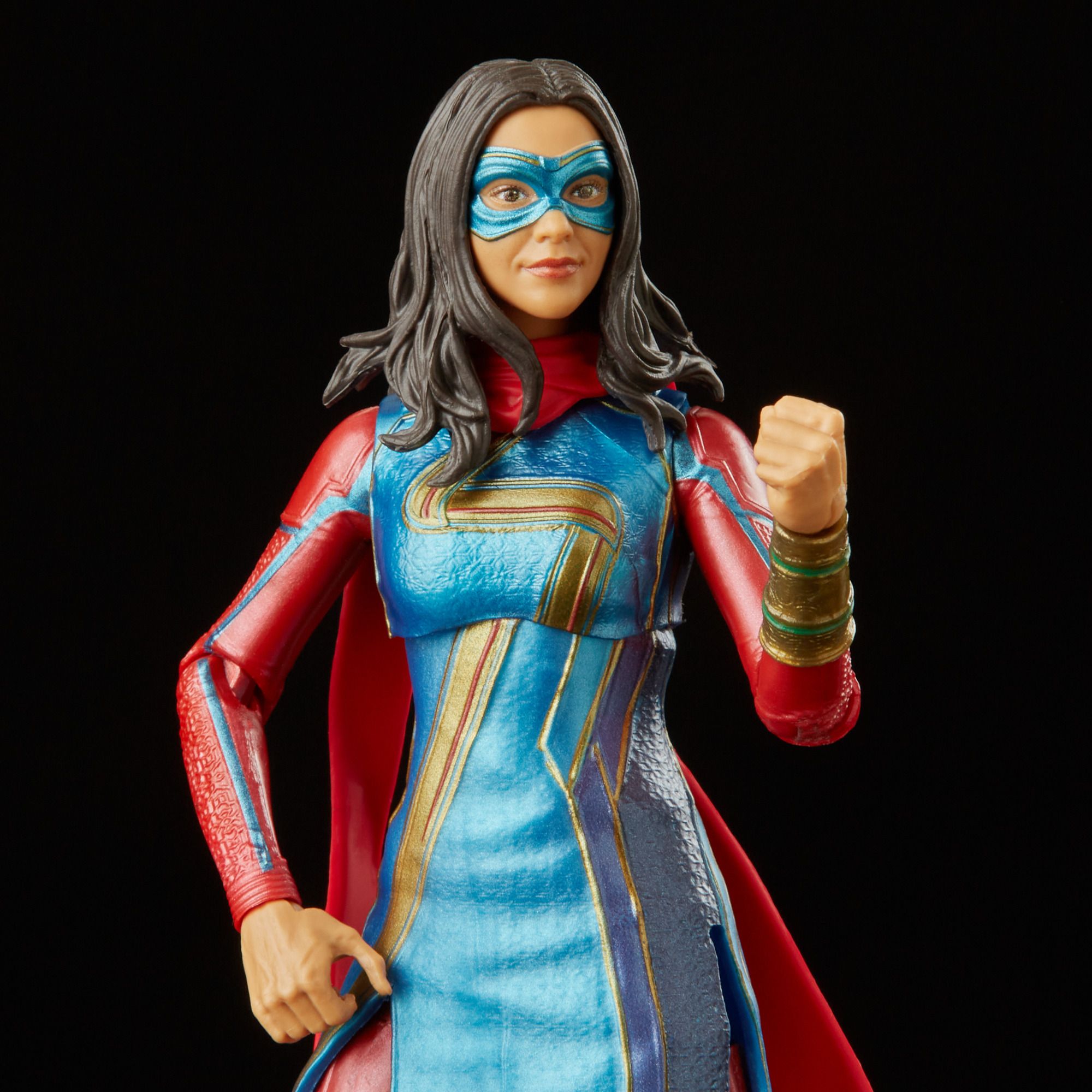 Ms. Marvel Action Figure Reveals New Look at Kamala’s Superhero Outfit