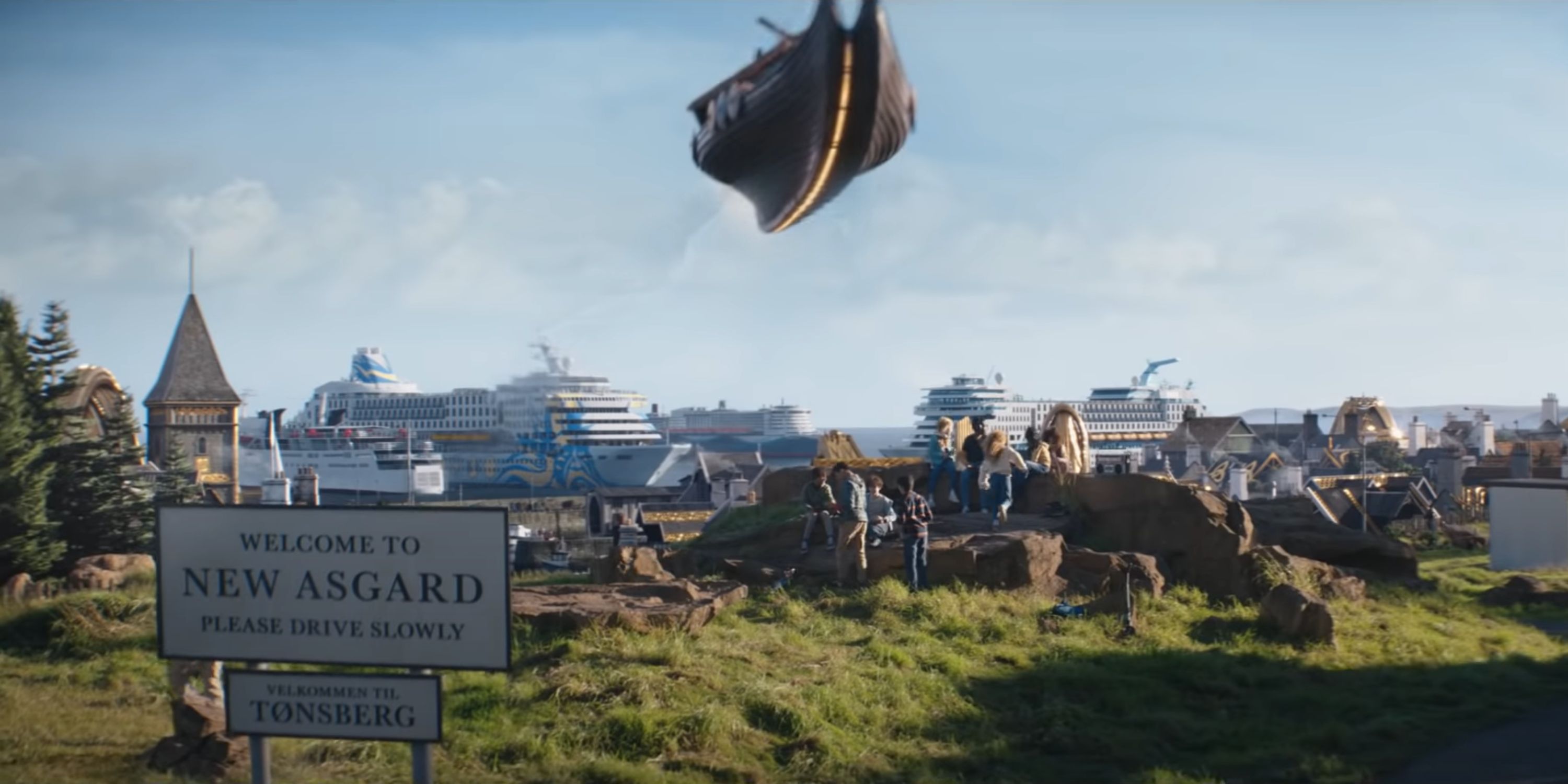 Novos navios de cruzeiro Asgard como mostrado no trailer de Thor: Love and Thunder