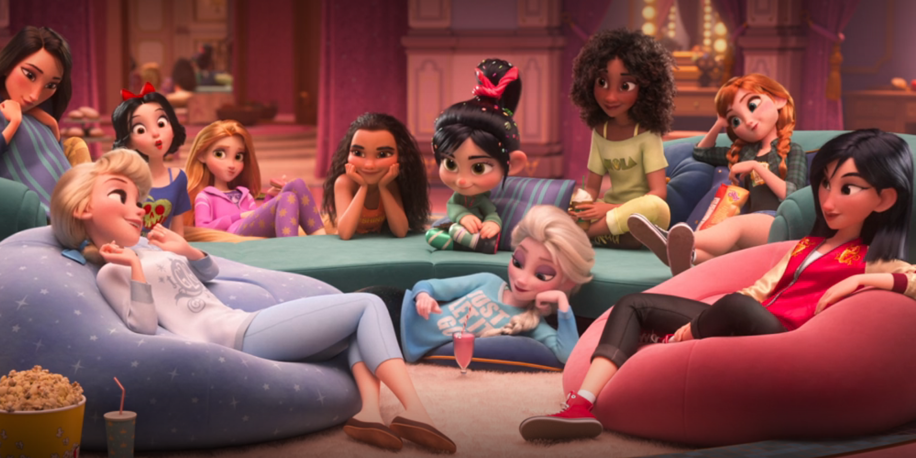 Disney princesses all meet together in Ralph Breaks the Internet.