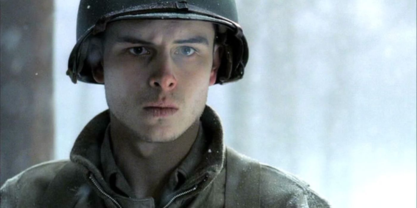 Eugene Roe looking serious in Band of Brothers.