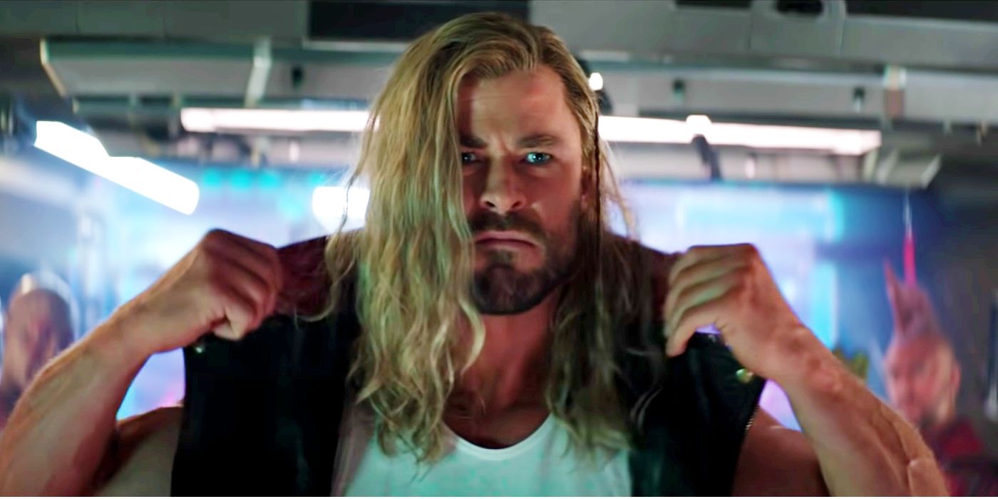 Thor flips collar up in Thor Love and Thunder trailer