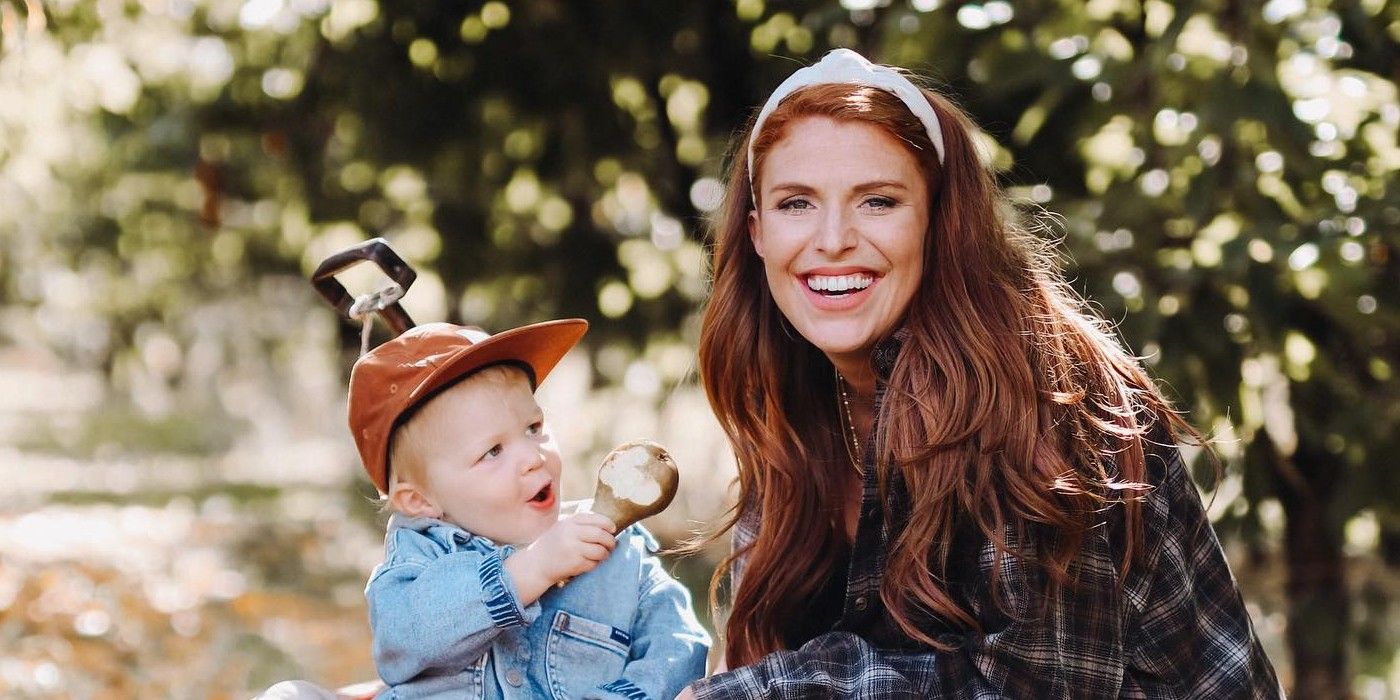 Audrey Roloff From Little People, Big World with child