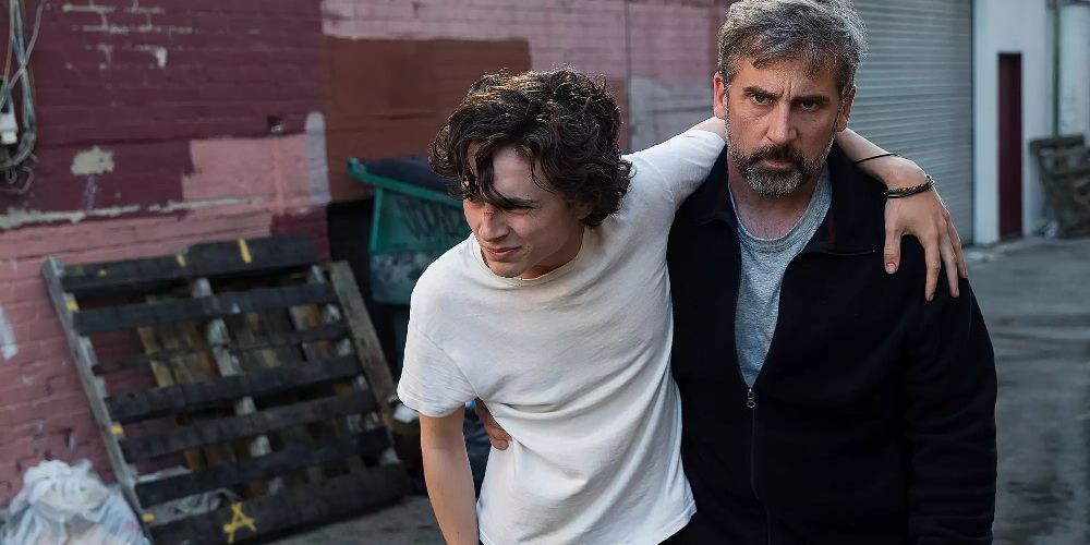 David carries Nic in an alley in Beautiful Boy