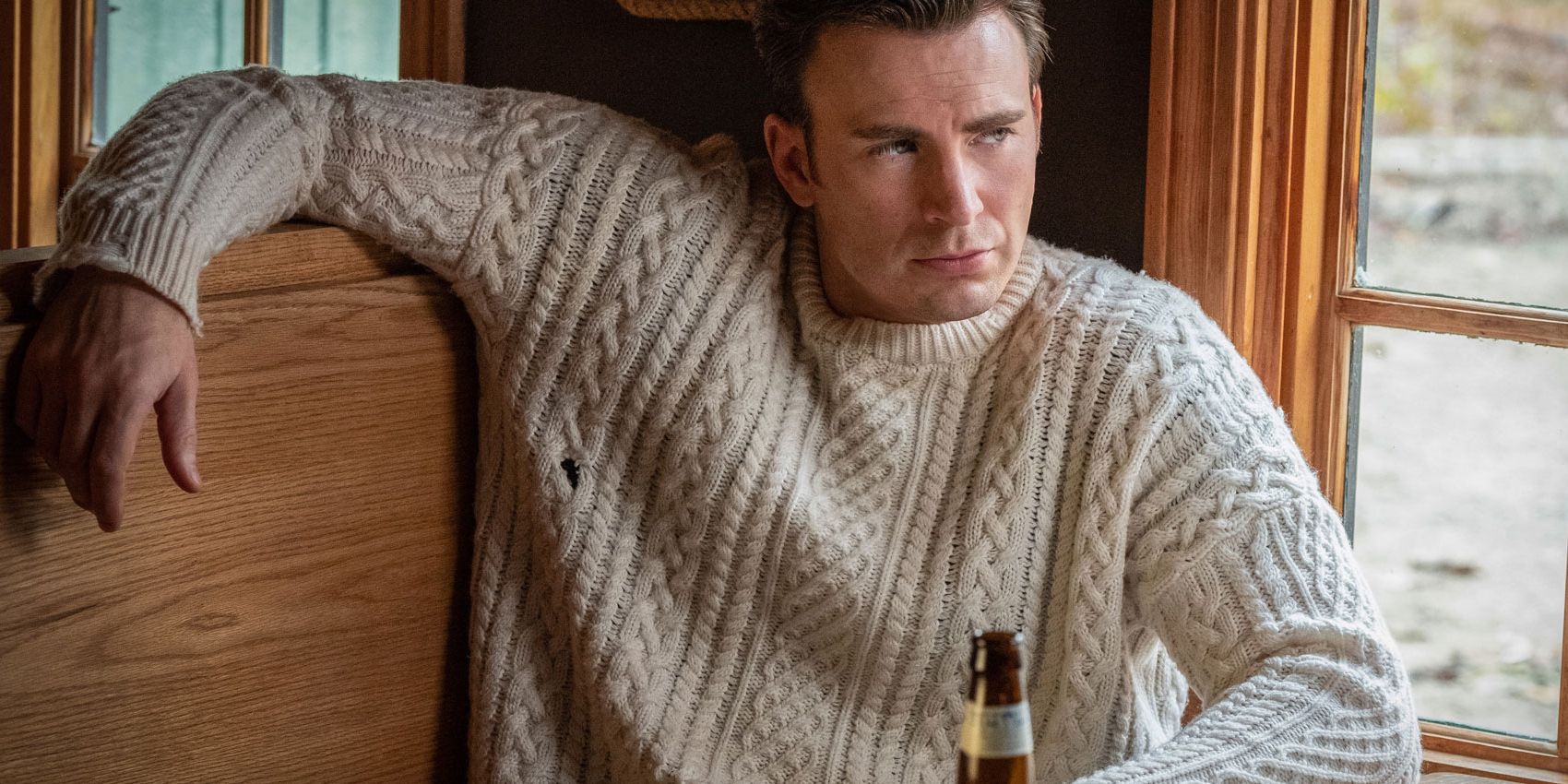 chris evans as Ransom Drysdale in knives out