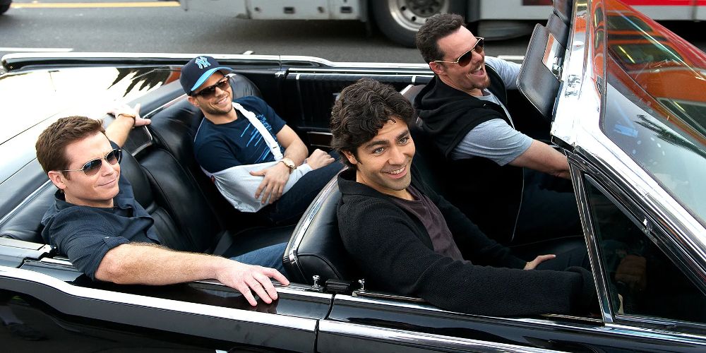 Vinne and the gang drive in a black car in Entourage