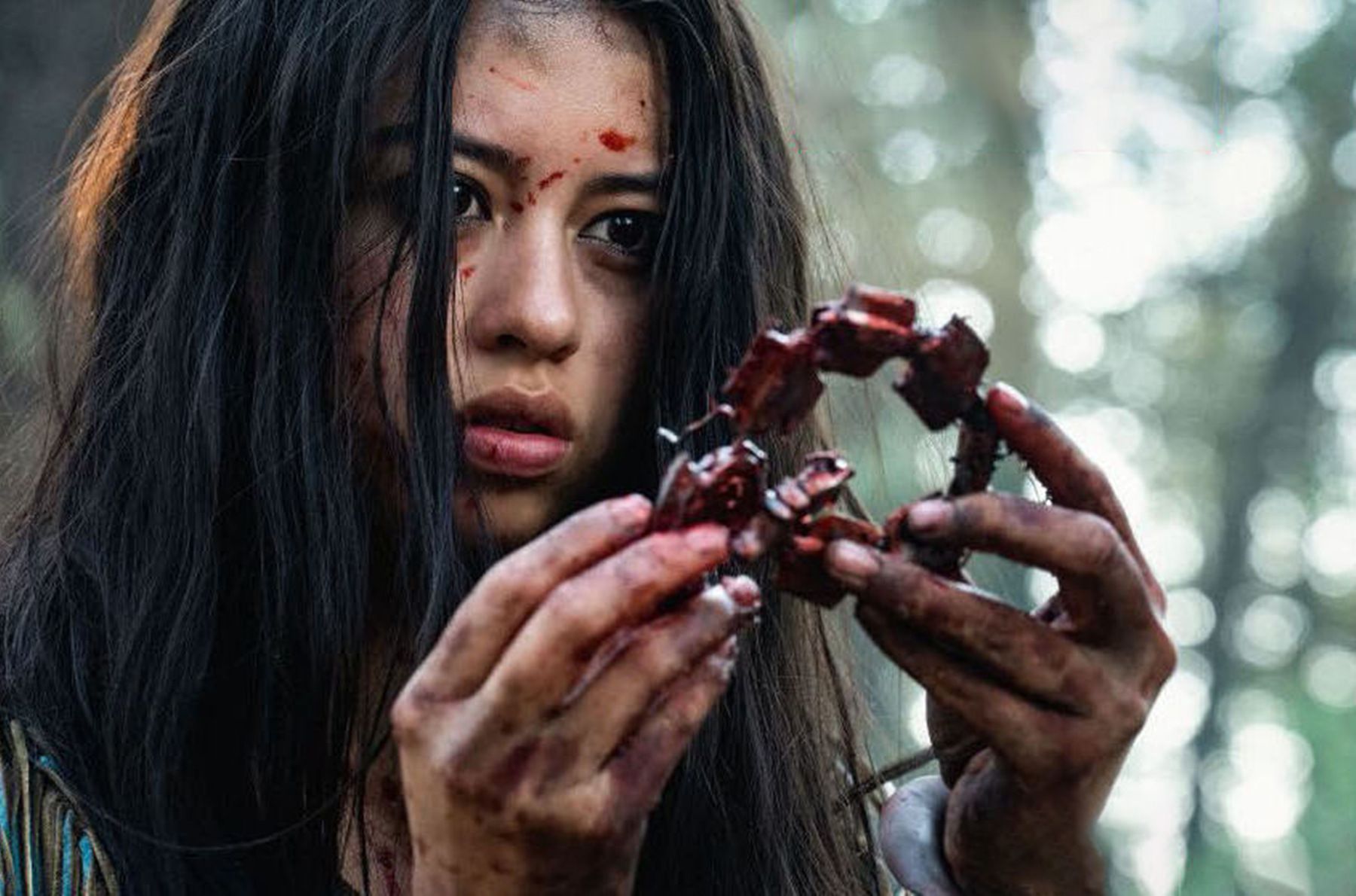 Amber Midthunder in Prey Predator 5