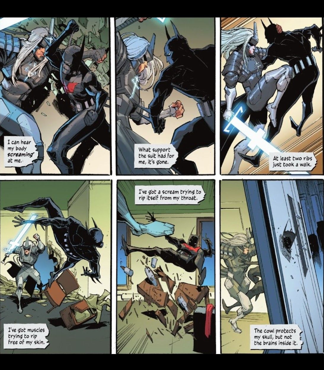 Batman Beyond fights the Sword of Gotham in Batman Beyond: Neo-Year #4.