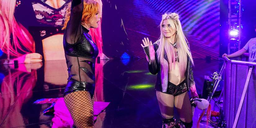 Alexa Bliss waving on WWE