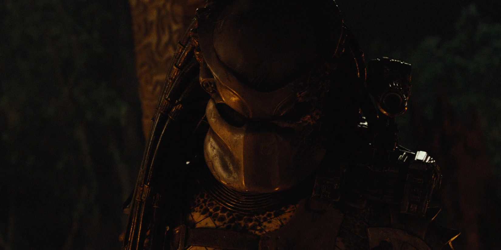 Closeup shot of the Crucified Predator in Predators (2010)