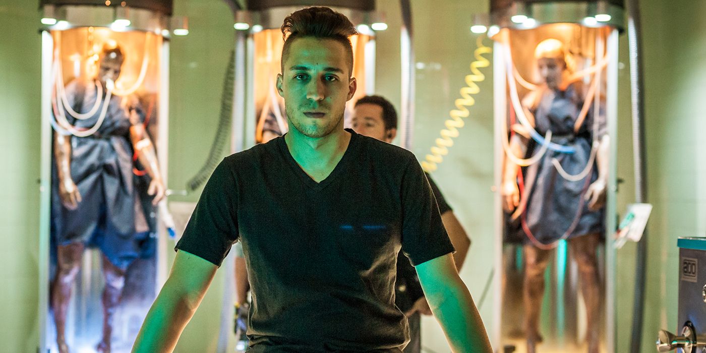 Diego Hallivis on American Carnage Set