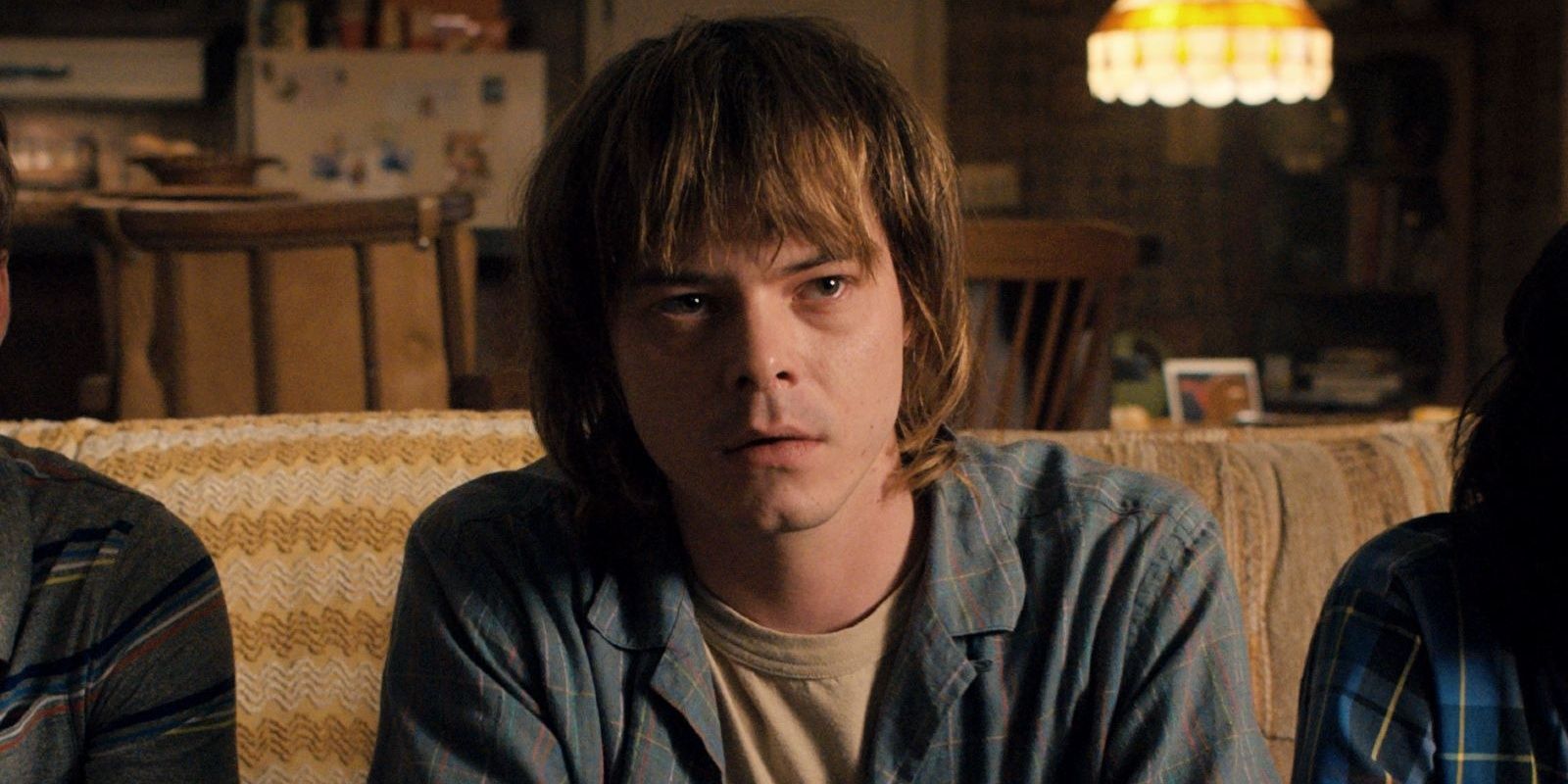 Jonathan looking clueless in Stranger Things
