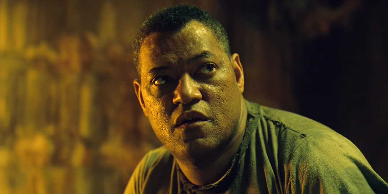 Laurence Fishburne as Ronald Noland in his lair in Predators (2010)