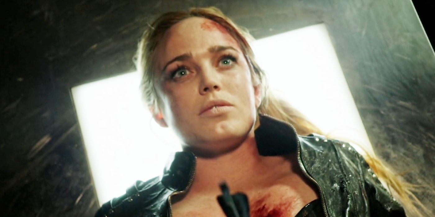 Legends Of Tomorrow Star Caity Lotz As Sara Lance In Arrow Death