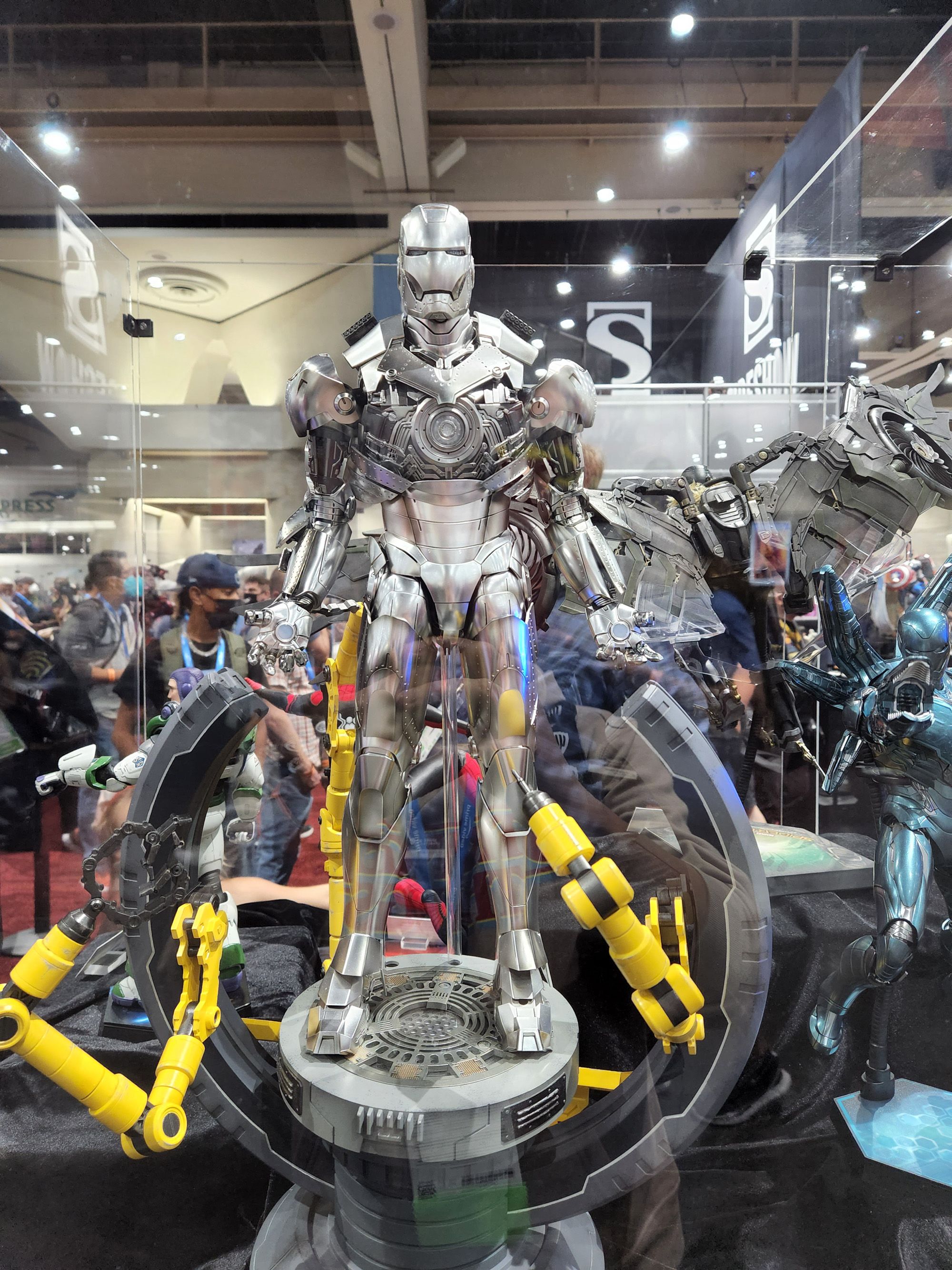 SDCC 2022 Sideshow Booth Iron Man Silver