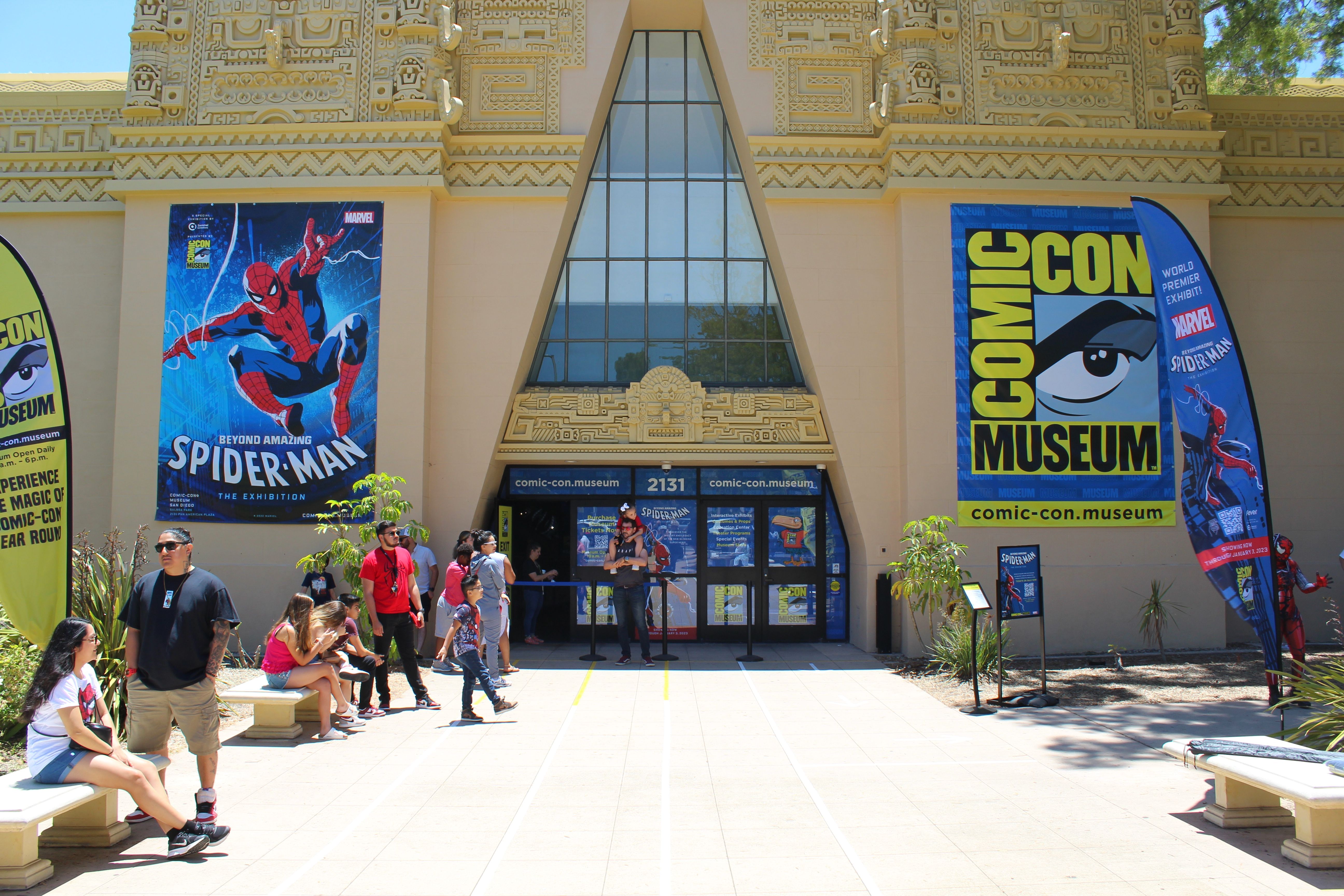 Spider-Man-San-Diego-Comic-Con-Exhibit-Outside
