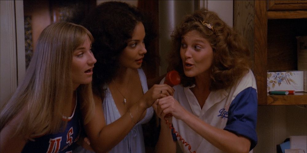 The teen girls talk on the phone in The Slumber Party Massacre
