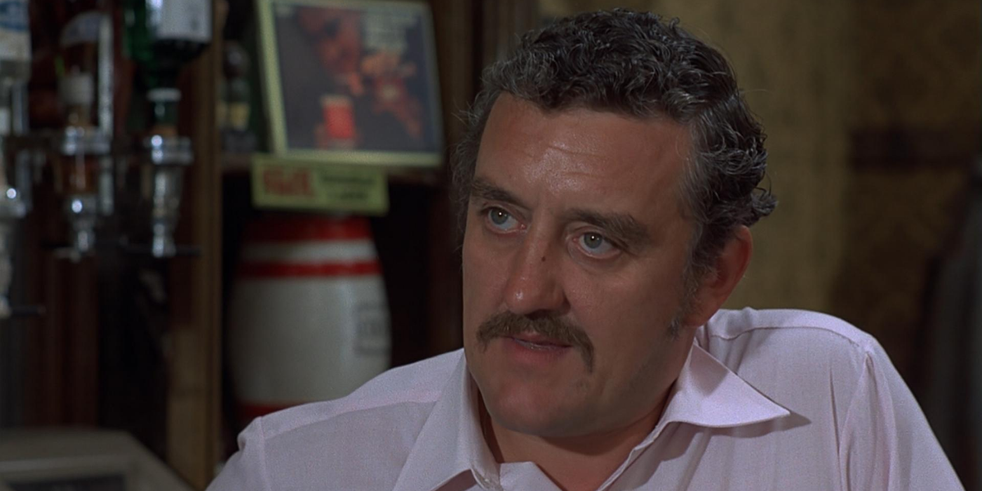 Bernard Cribbins in Frenzy
