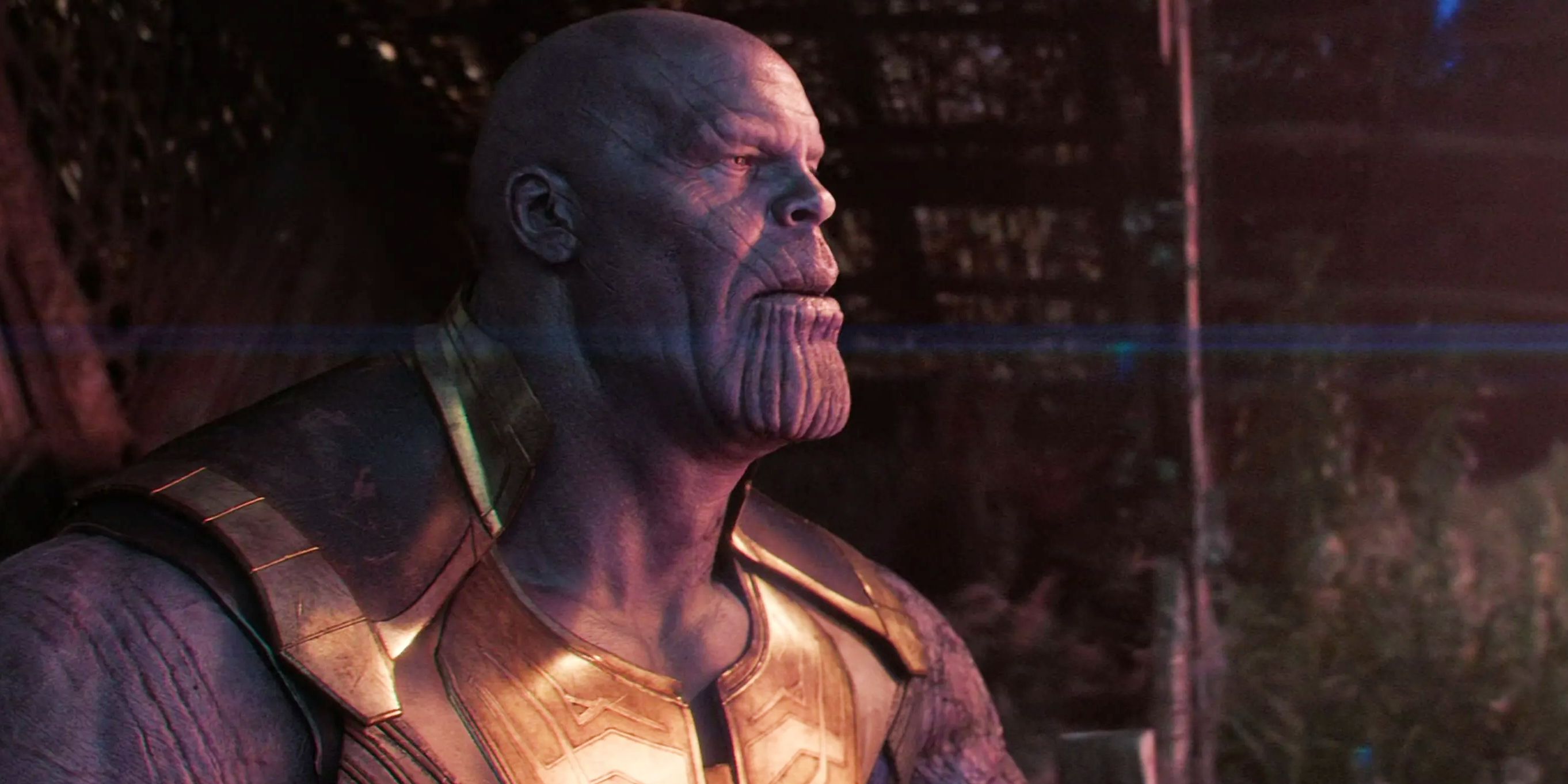 Thanos looking to the distance in Avengers Infinity War