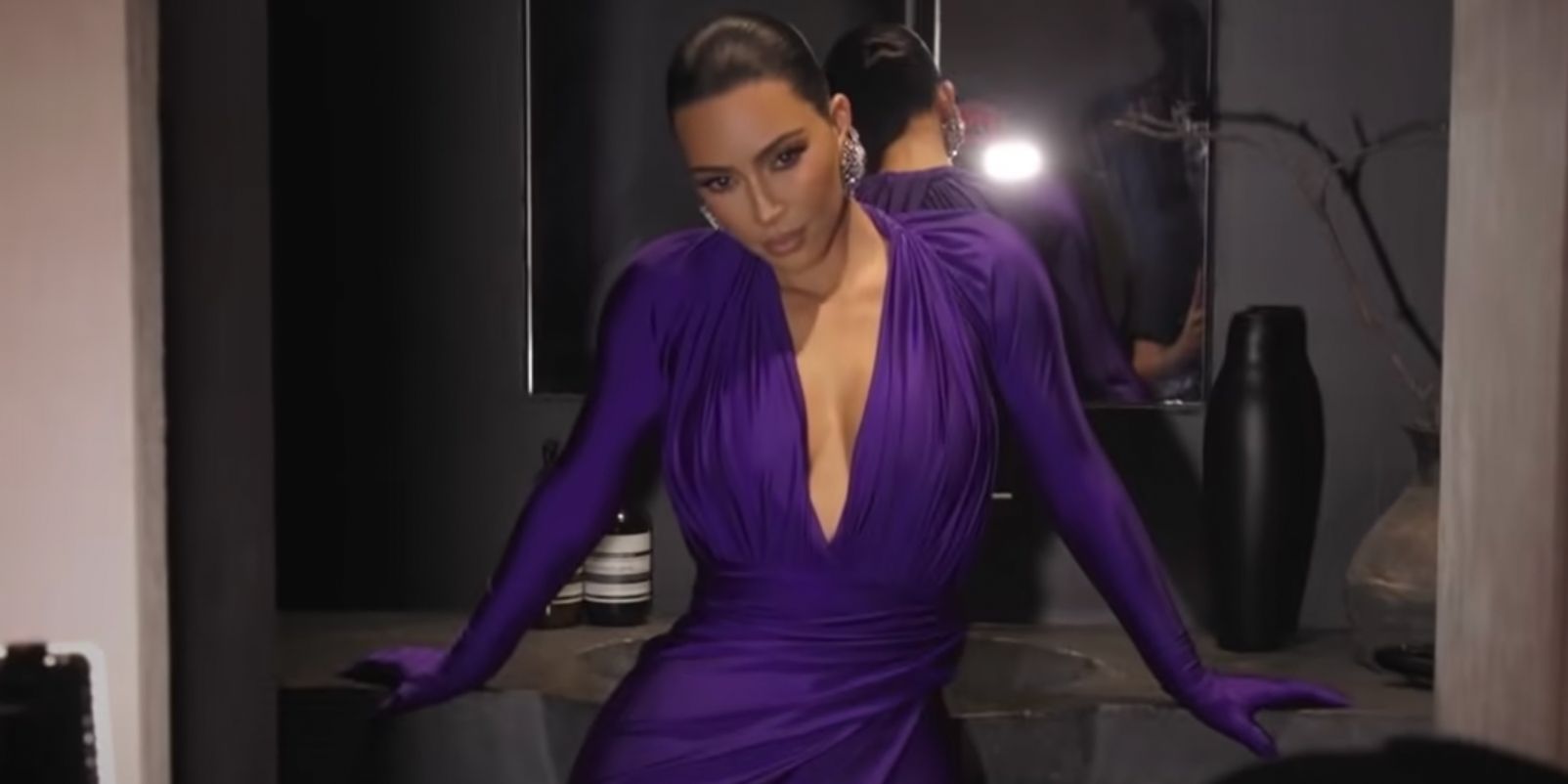 The Kardashians Hulu Trailer Kim Kardashian