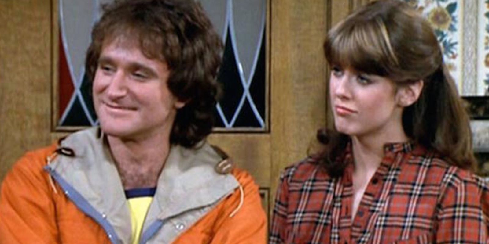 The titular couple in the sitcom Mork and Mindy