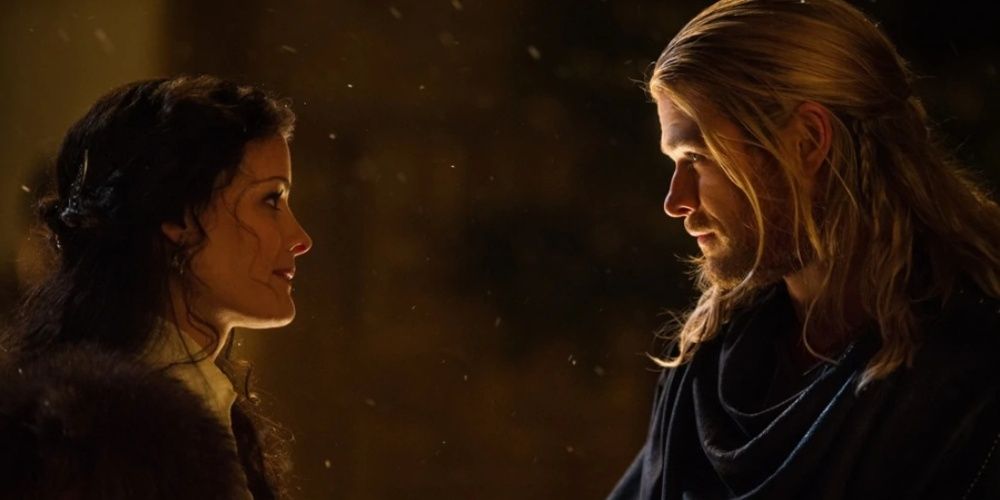 Thor and Sif smiling at each other in The Dark World